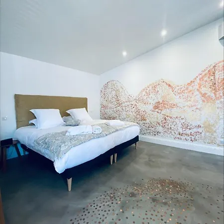 La King Le 50 Suites And Spa Bordeaux Exterior photo